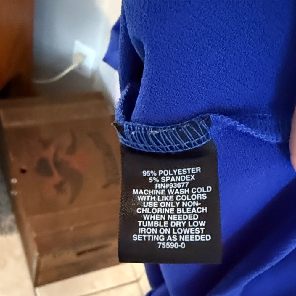 BOLD elements Cobalt Blue Cutout Sleeve Blouse - Picture 6 of 6